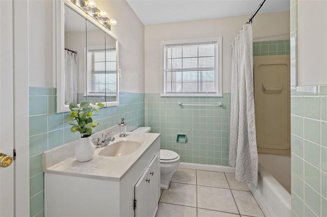 1233 Texas Street, Sulphur, LA 70663