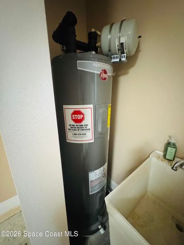 4388 Palladian Way, Melbourne, FL 32904