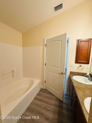 4388 Palladian Way, Melbourne, FL 32904