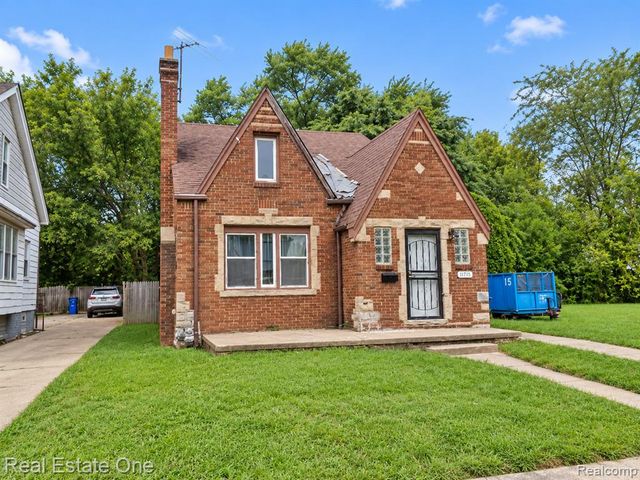 12105 Sanford Street, Detroit, MI 48205