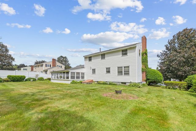 23 Massachusetts Drive, Nashua, NH 03060