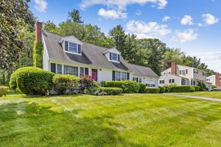 23 Massachusetts Drive, Nashua, NH 03060