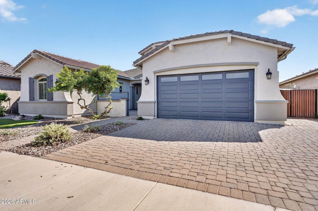 19964 S MESQUITE Drive, Queen Creek, AZ 85142 — photo 2