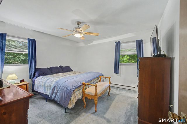 184 Franklin St Extension, Danbury, CT 06811