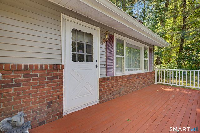184 Franklin St Extension, Danbury, CT 06811