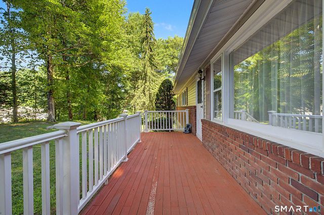 184 Franklin St Extension, Danbury, CT 06811