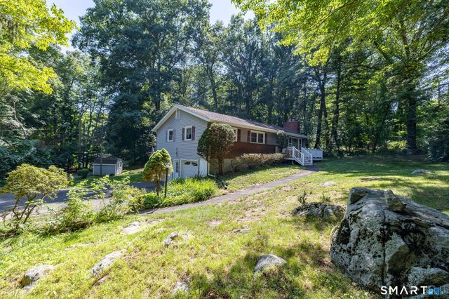 184 Franklin St Extension, Danbury, CT 06811