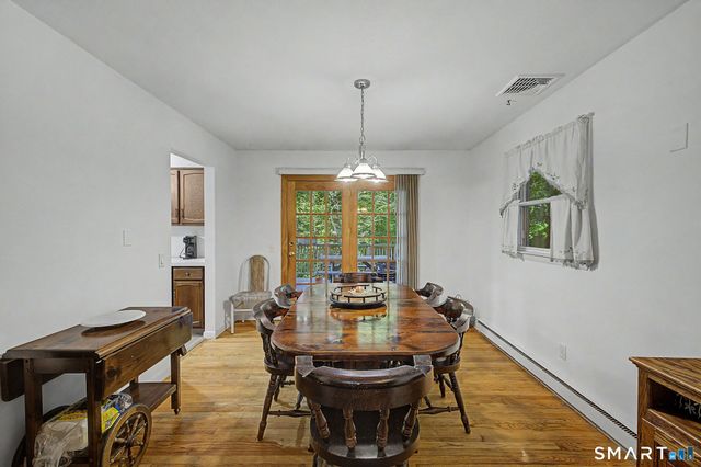 184 Franklin St Extension, Danbury, CT 06811