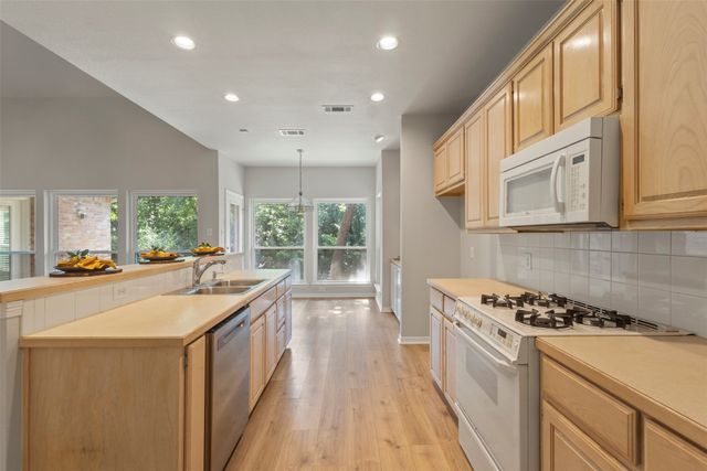 3101 Saint James Court, Flower Mound, TX 75028