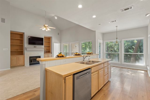 3101 Saint James Court, Flower Mound, TX 75028
