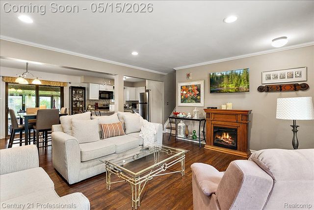 5788 Strathdon Way, Waterford Charter Township, MI 48327