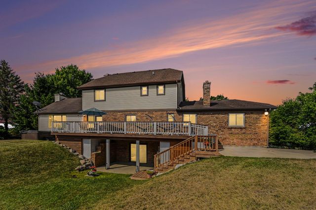 1900 Oak Grove Road, Howell, MI 48855