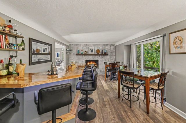1900 Oak Grove Road, Howell, MI 48855
