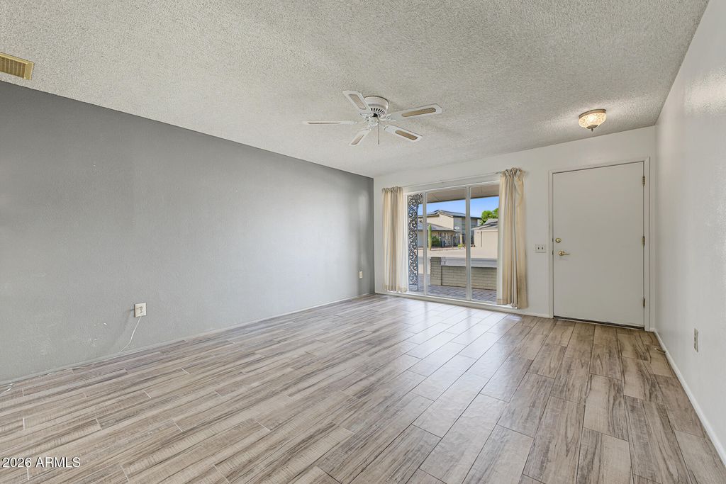 11047 W Fargo Drive W, Sun City, AZ 85351 — photo 3
