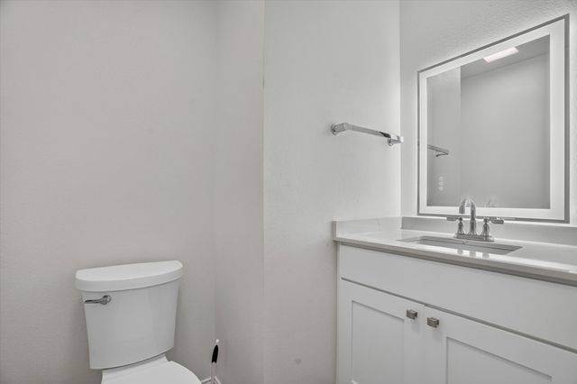 7007 Clarke Drive, Lake Worth, TX 76135