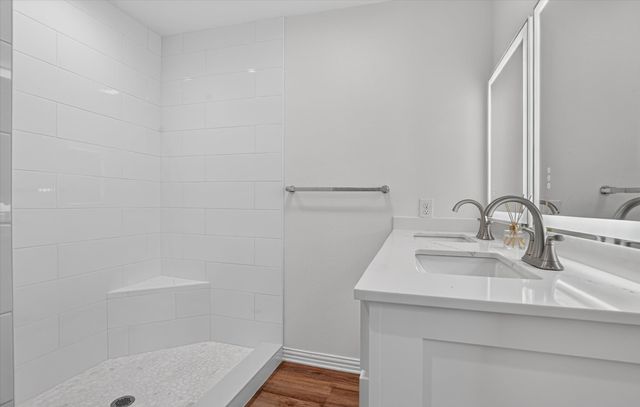7007 Clarke Drive, Lake Worth, TX 76135