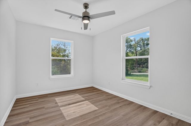 7007 Clarke Drive, Lake Worth, TX 76135