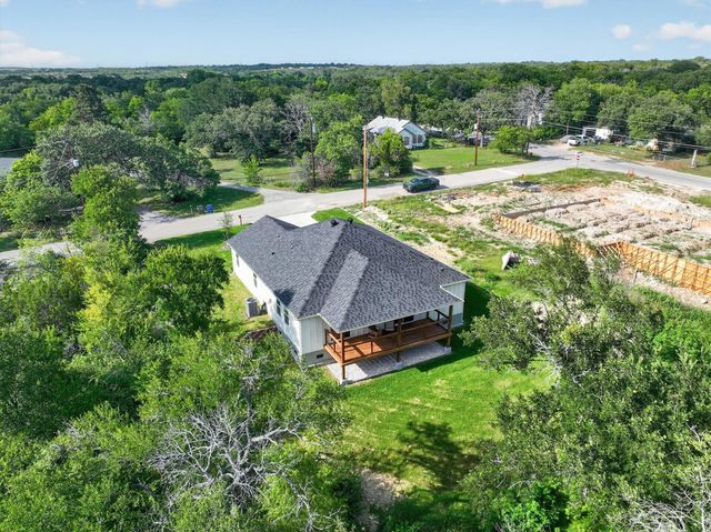 7007 Clarke Drive, Lake Worth, TX 76135