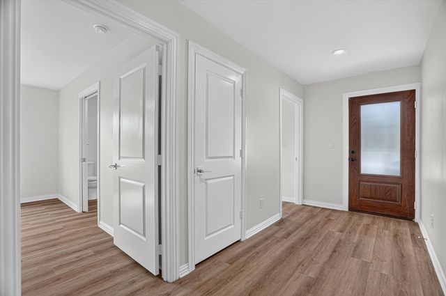 7007 Clarke Drive, Lake Worth, TX 76135