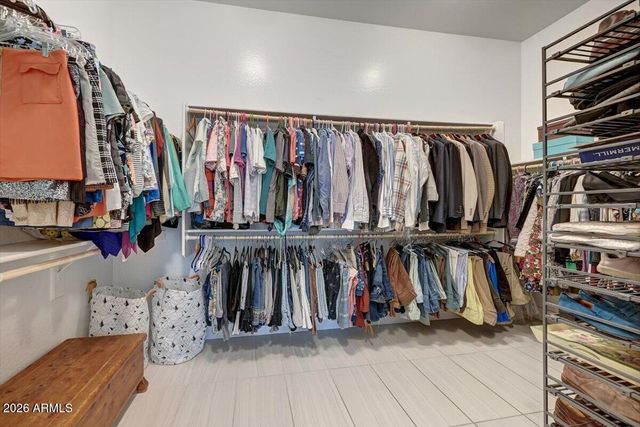 1352 E LA MIRADA Drive, Phoenix, AZ 85042