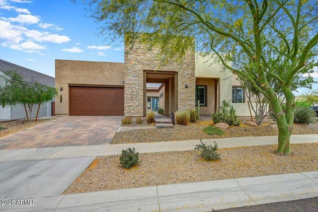 1352 E LA MIRADA Drive, Phoenix, AZ 85042