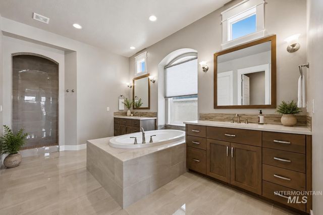 5437 W Philomena, Meridian, ID 83646