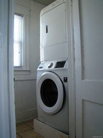 2 Worrall Avenue 2, Poughkeepsie, NY 12603