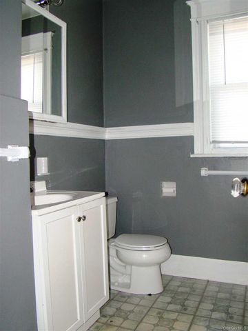 2 Worrall Avenue 2, Poughkeepsie, NY 12603