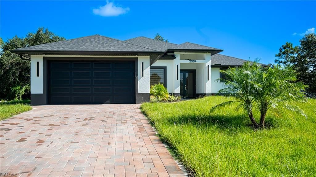 2504 52nd ST SW, LEHIGH ACRES, FL 33976 — photo 2