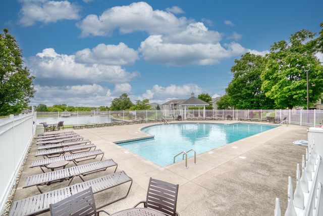 1612 Ashley Court, 102 102, Florence, KY 41042