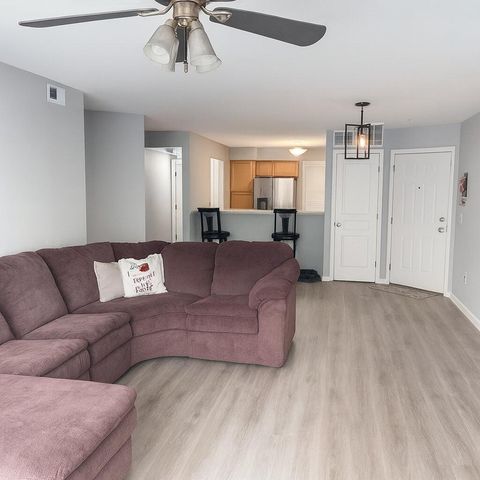 1612 Ashley Court, 102 102, Florence, KY 41042