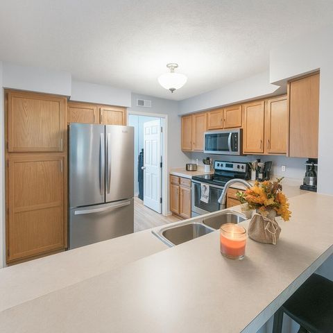 1612 Ashley Court, 102 102, Florence, KY 41042