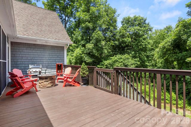 587 Amesbury Drive, Mt Ulla, NC 28125