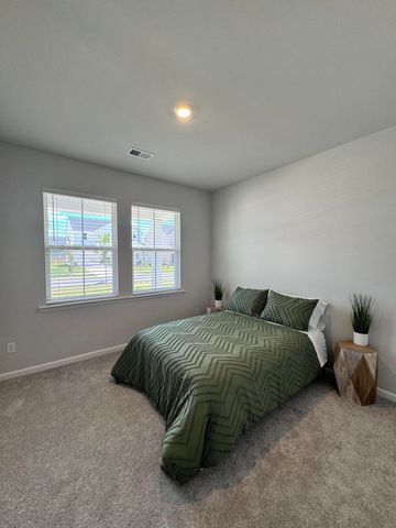 245 Tuscan Sun Street, Summerville, SC 29485