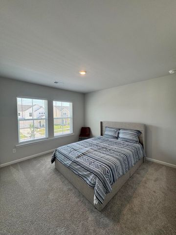 245 Tuscan Sun Street, Summerville, SC 29485