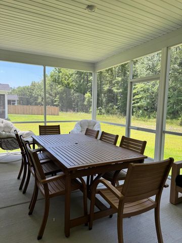 245 Tuscan Sun Street, Summerville, SC 29485