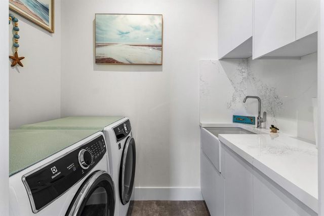 917 NE 8th Avenue, Delray Beach, FL 33483