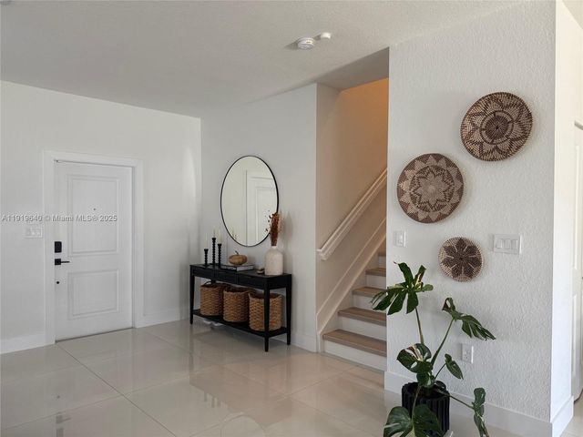 12742 SW 213th Ter, Miami, FL 33177