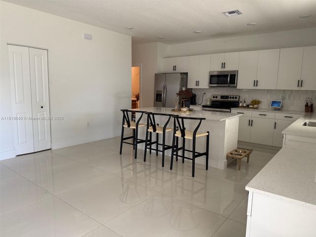 12742 SW 213th Ter, Miami, FL 33177