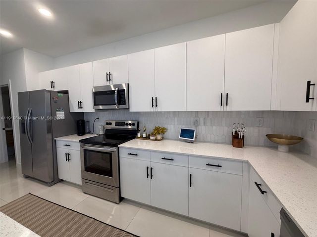 12742 SW 213th Ter, Miami, FL 33177