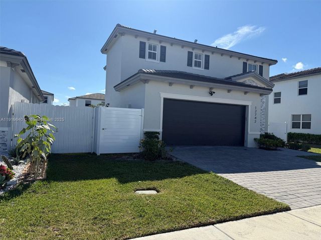 12742 SW 213th Ter, Miami, FL 33177