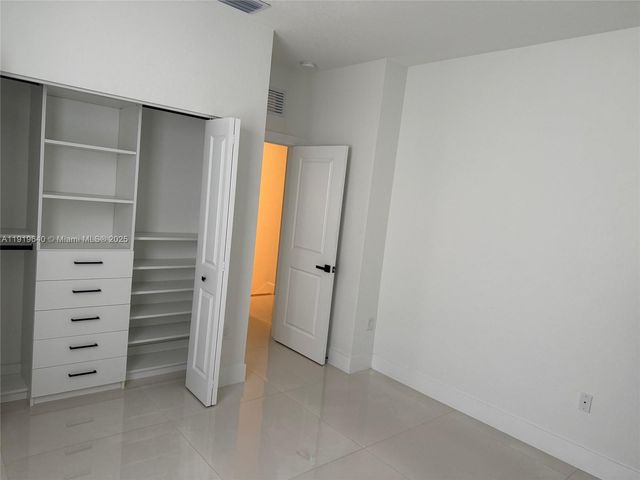 12742 SW 213th Ter, Miami, FL 33177