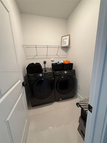 12742 SW 213th Ter, Miami, FL 33177