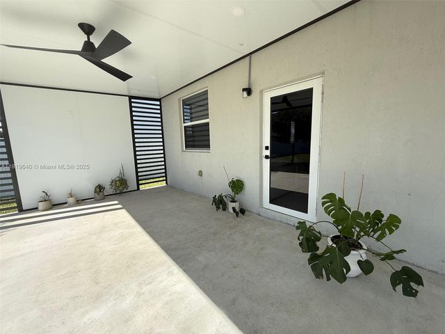 12742 SW 213th Ter, Miami, FL 33177