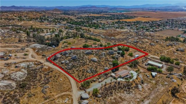 22740 Ramona, Nuevo, CA 92567