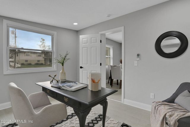 8623 ST PATRICK Lane, Jacksonville, FL 32216