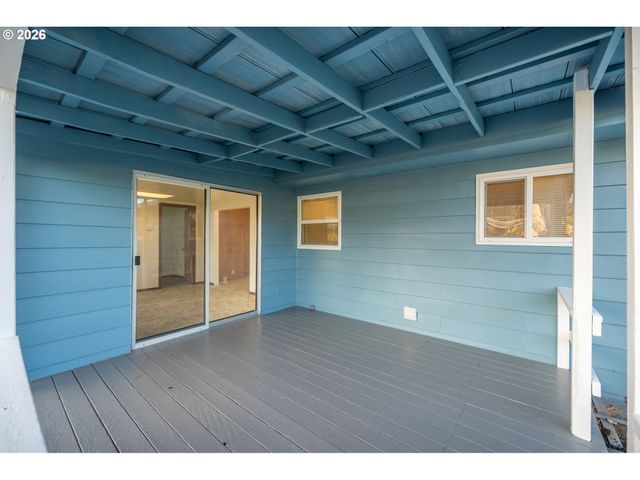 1515 POWELL St Se, Albany, OR 97322