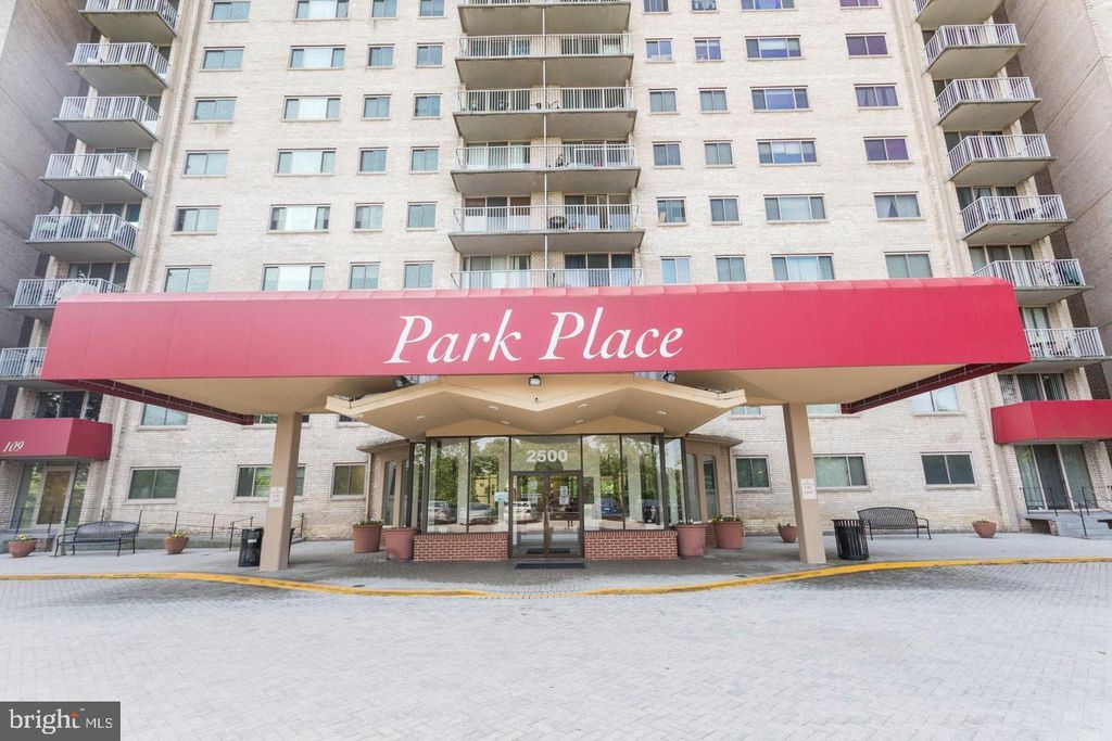 2500 N VAN DORN ST #318, Alexandria, VA 22302