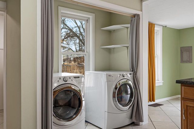 714 6th STREET S, La Crosse, WI 54601