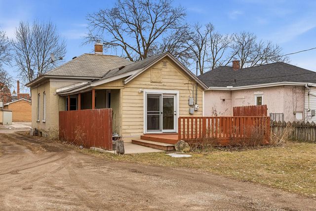 714 6th STREET S, La Crosse, WI 54601